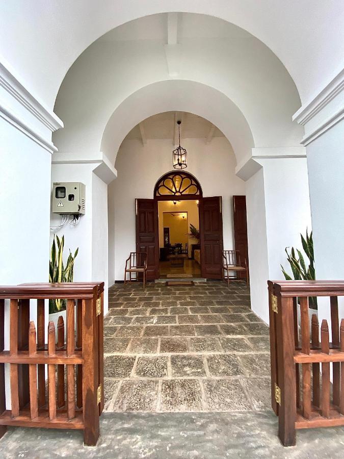 Arches Fort Galle Bagian luar foto